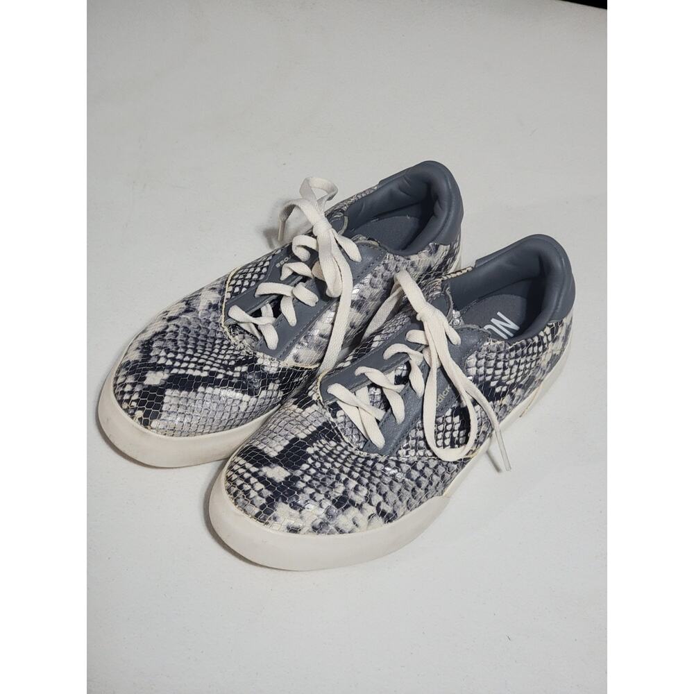 Adidas Adicross Golf Shoes Snakeskin White Grey Spikeless Women's Size 6